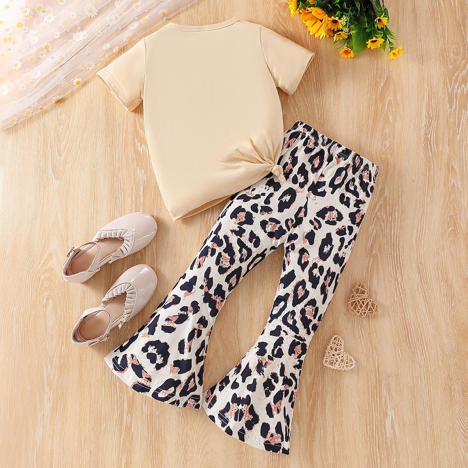 1759516398_Kids-Toddler-Girl-Clothes-Letter-Print-Graphic-Top-Leopard-Print-Flare-Leg-Pants-2PC-Summer-Clothing-Set.jpg Kids Toddler Girl Clothes Letter Print Graphic Top + Leopard Print Flare Leg Pants 2PC Summer Clothing Set - Image 8
