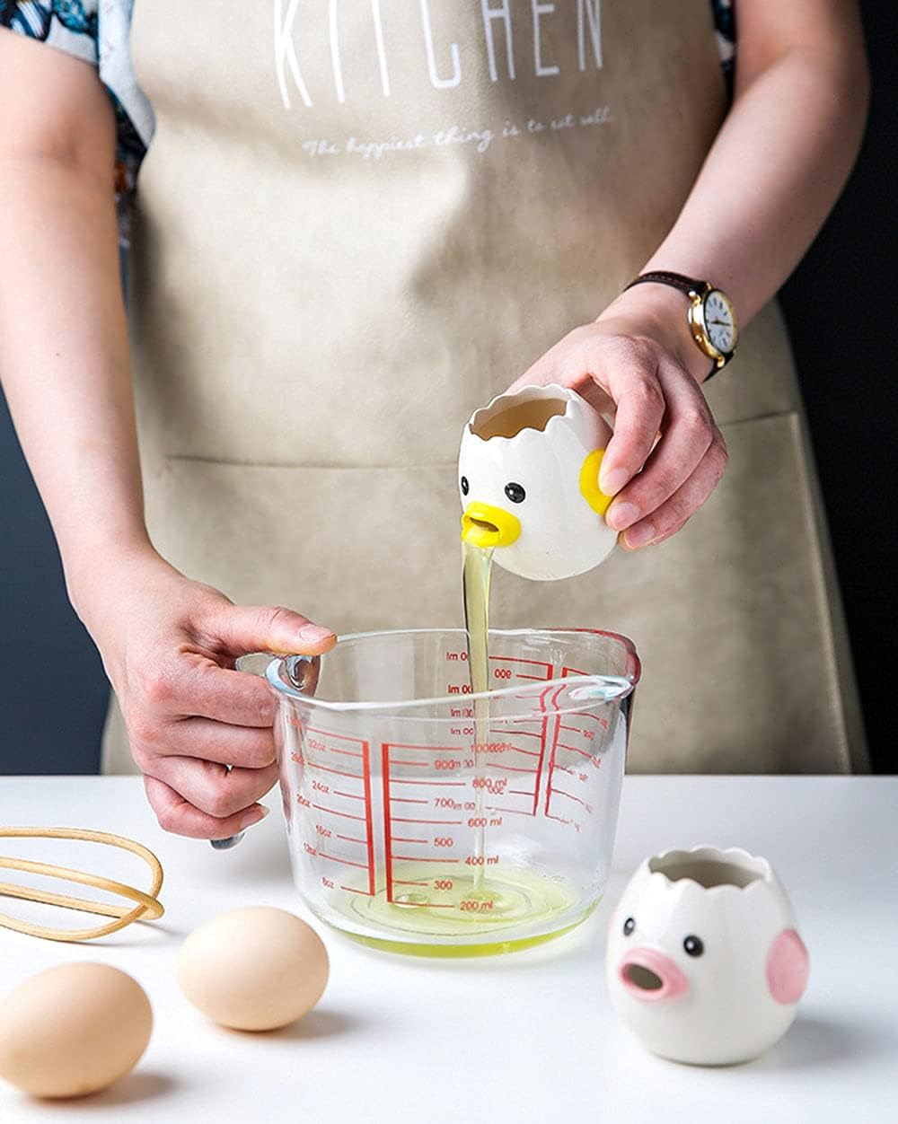 1759851691_LuoCoCo-Cute-Egg-Separator-Ceramics-Vomiting-Chicken-Egg-Yolk-White-Separator-Practical-Household-Small-Egg-Filter-Splitter-Kitchen-Gadget-Baking-Assistant-Tool-Dishwasher-Safe-Yellow.jpg LuoCoCo Cute Egg Separator, Ceramics Vomiting Chicken Egg Yolk White Separator, Practical Household Small Egg Filter Splitter, Kitchen Gadget Baking Assistant Tool, Dishwasher Safe (Yellow) - Image 6