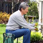 2-in-1 Garden Kneeler & Seat, Folding Seat w/EVA Foam Kneeling Pad & Removable Tools Pouch, Sturdy Steel Frame, No Assembly, Portable Heavy Duty Garden Stool for Women & Men - Image 10