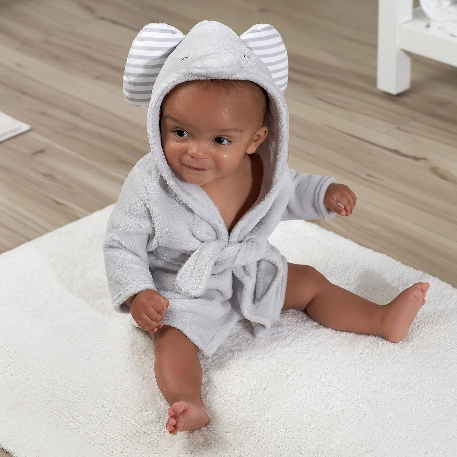 1761212689_Gerber-Unisex-Baby-Plushy-Soft-Hooded-Animal-Character-Bathrobe.jpg Gerber Unisex Baby Plushy Soft Hooded Animal Character Bathrobe - Image 3