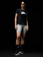 Nike Women's Air Max Nuaxis Shoes - Image 4