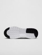 Nike Women's Air Max Nuaxis Shoes - Image 5