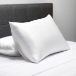 Fishers Finery 25mm 100% Pure Mulberry Silk Pillowcase (White Standard) - Image 4