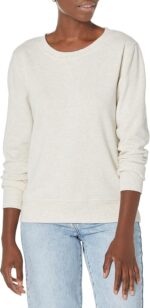 Amazon Essentials Women's Fleece Crewneck Long Sleeve Pullover Sweatshirt (Available in Plus Size) - Image 2